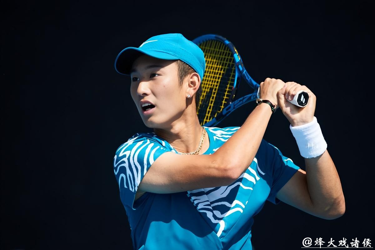 商竣程迎澳网开门红 商竣程迎澳网开门红